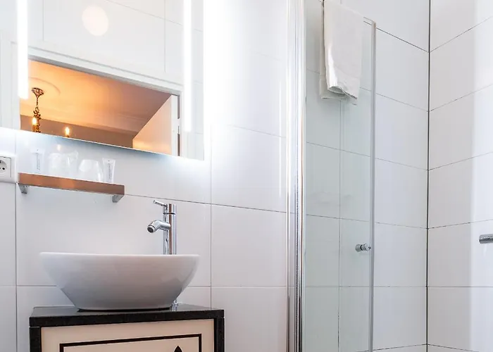 Restaurant Cafe Parkzicht 2*