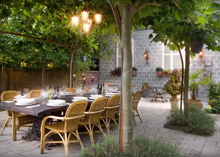 Restaurant Cafe Parkzicht Отель Рурмонд